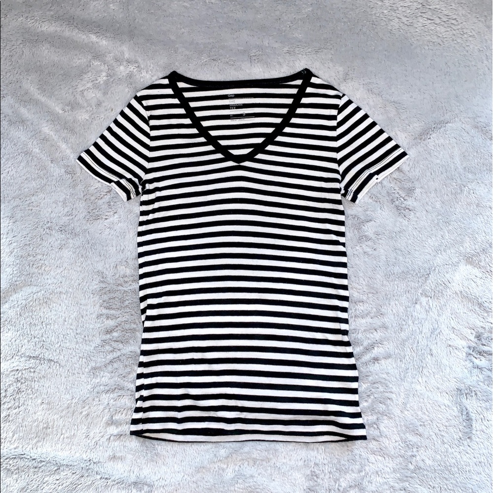 GAP Striped Tee